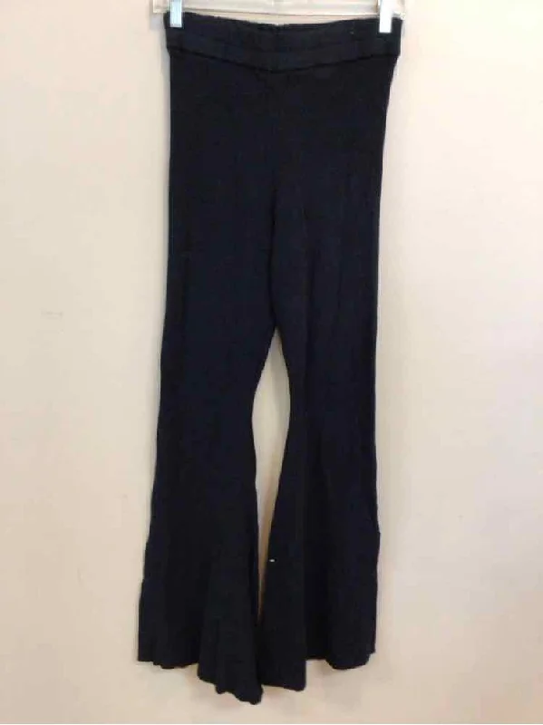 LULUNICO SIZE SMALL Ladies PANTS